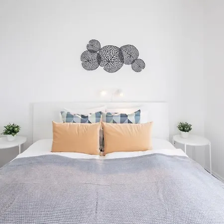 Fresh & Modern - With 2 Balconies Apartamento