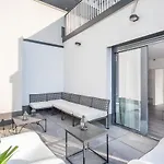 Apartament Fresh & Modern - With 2 Balconies *