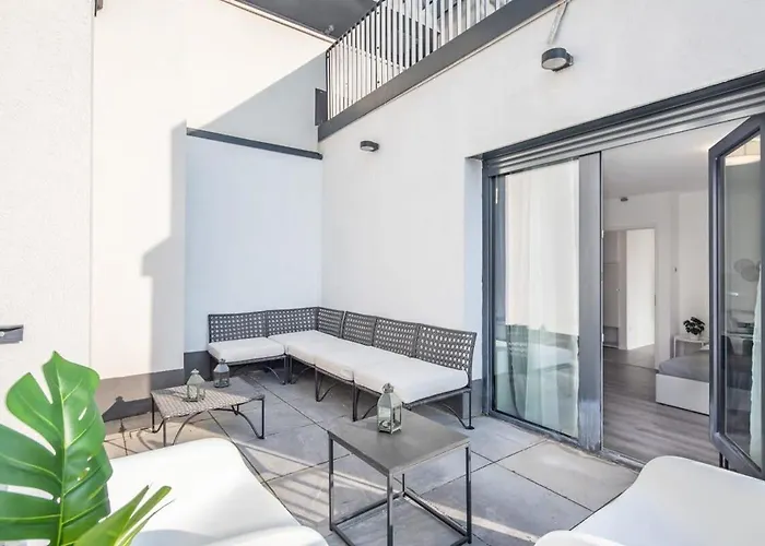 Appartement Fresh & Modern - With 2 Balconies *