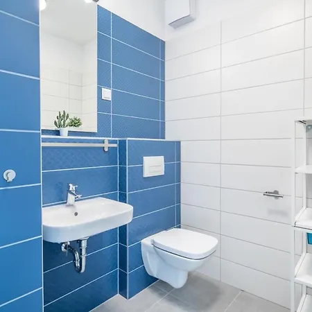 Fresh & Modern - With 2 Balconies * Budapest